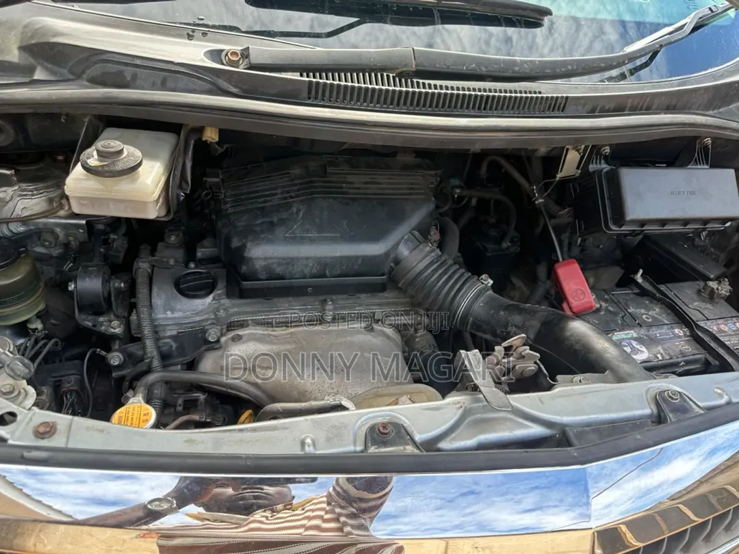 Toyota Alphard 2006 Gray