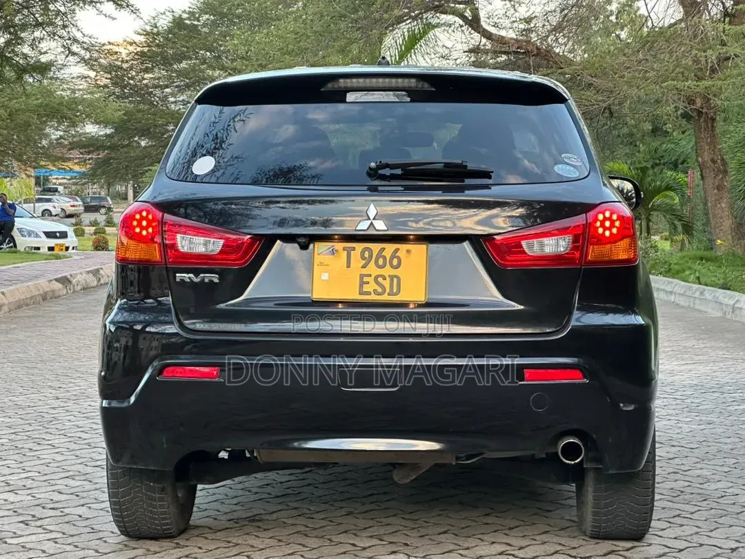 Mitsubishi RVR 2010 Black