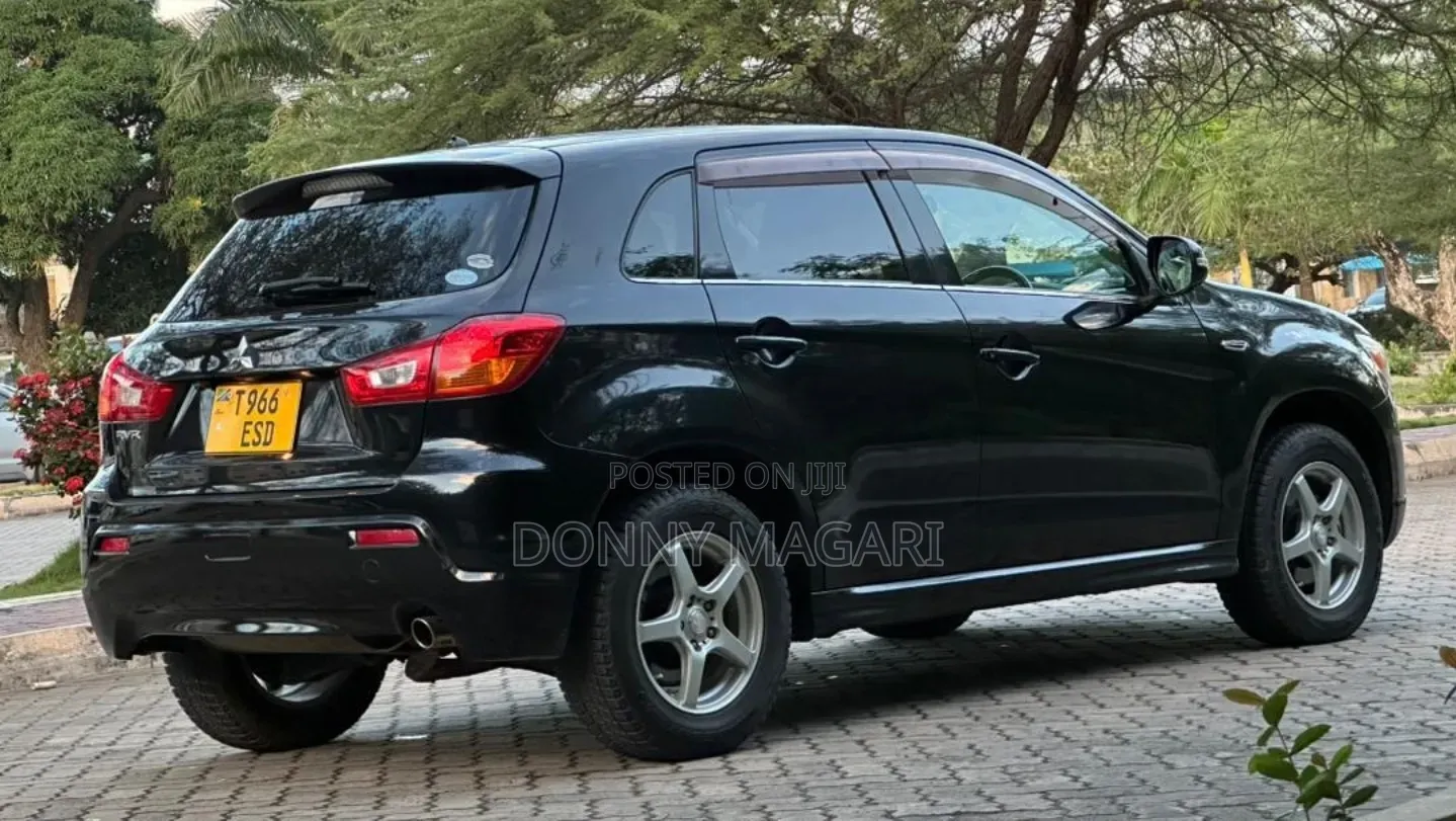 Mitsubishi RVR 2010 Black