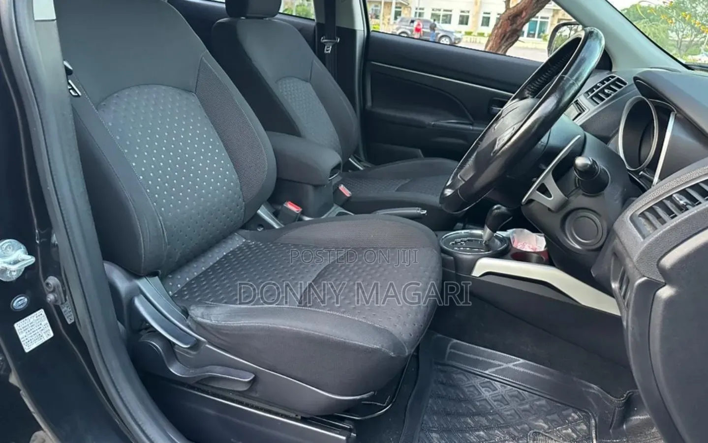 Mitsubishi RVR 2010 Black