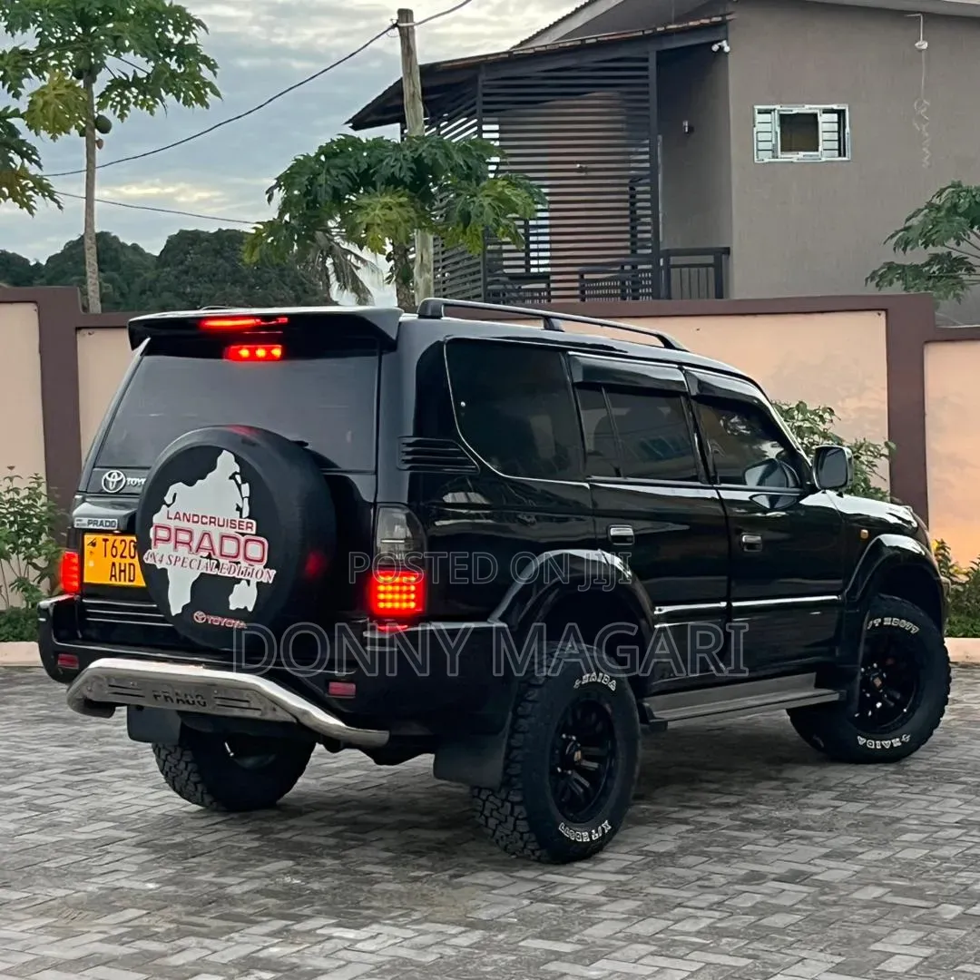 Toyota Land Cruiser Prado 1998 Black