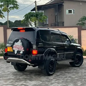 Toyota Land Cruiser Prado 1998 Black