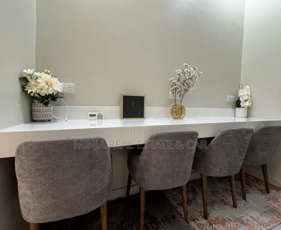 Furnished 3bdrm Apartment in Central Business Area for rent