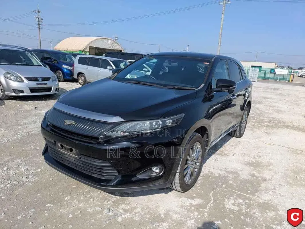 Toyota Harrier 2.0 2016 Black