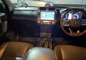 Toyota Land Cruiser Prado 2015 White