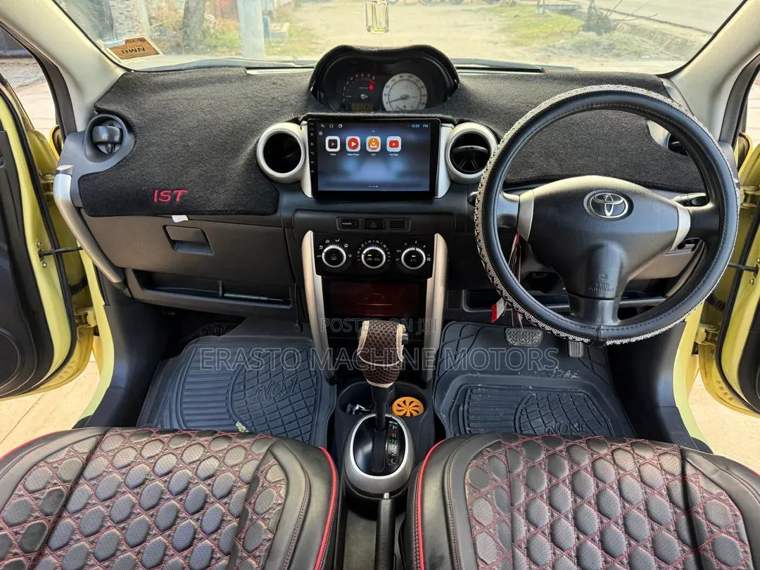Toyota IST 2003 Yellow