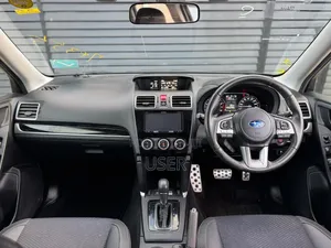 Subaru Forester 2015 Black