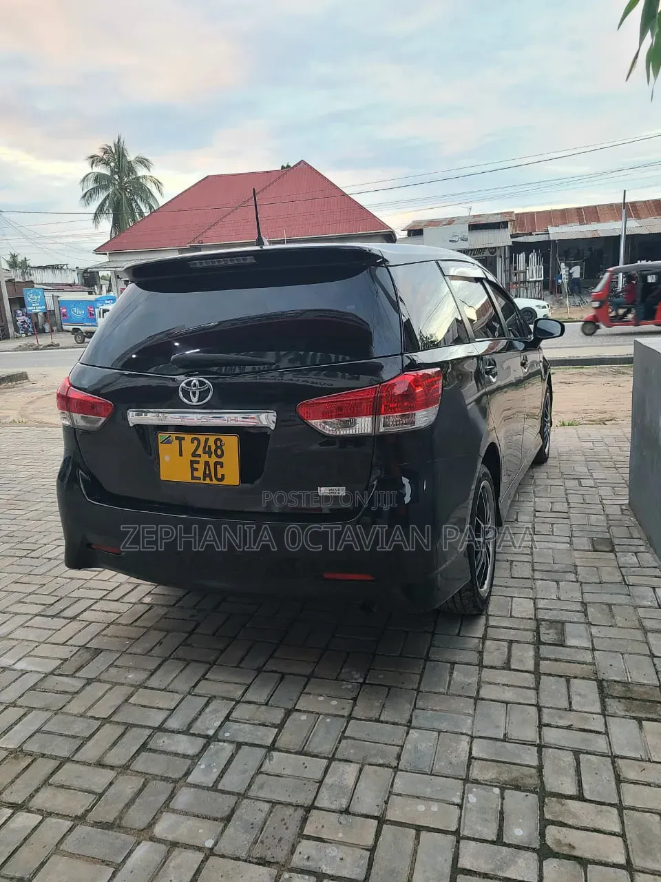 Toyota Wish 2010 Black