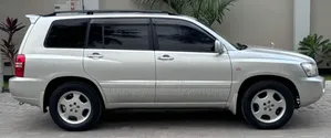 Toyota Kluger 2005 Silver