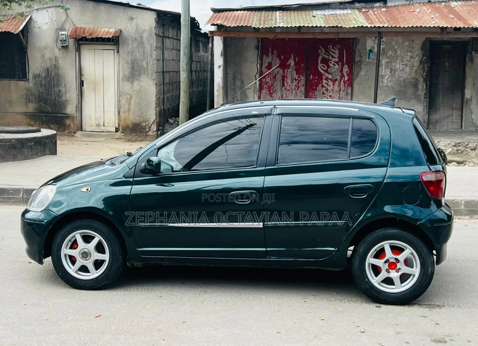 Toyota Vitz 2003 Black
