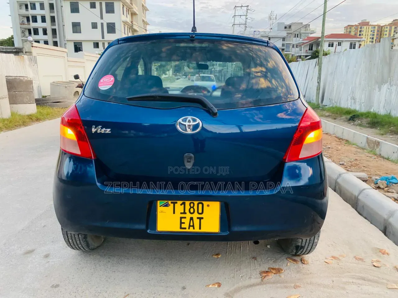 Toyota Vitz 2009 Blue