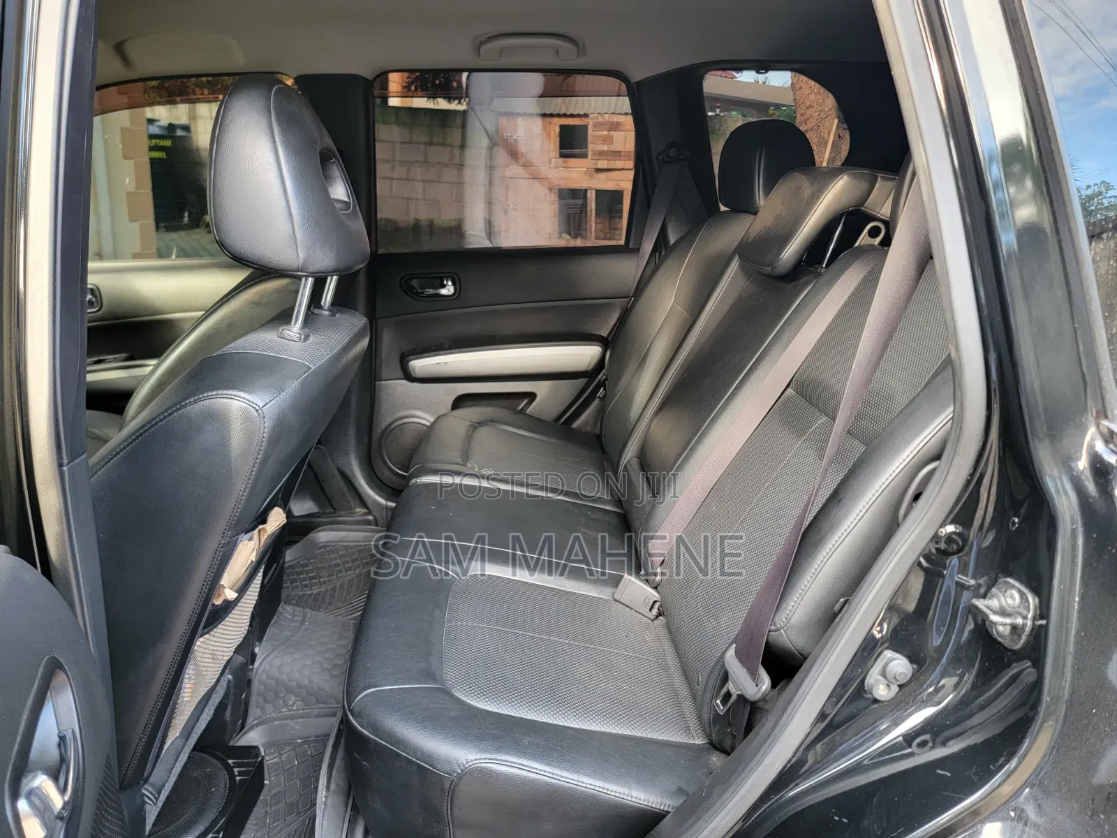 Nissan X-Trail 2.0 Petrol XE 2012 Black