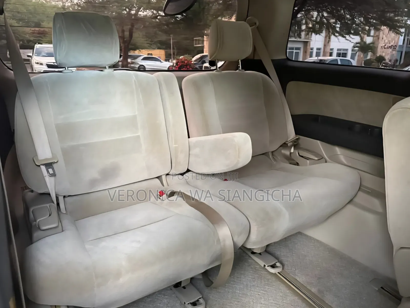 Toyota Alphard 2006 Silver