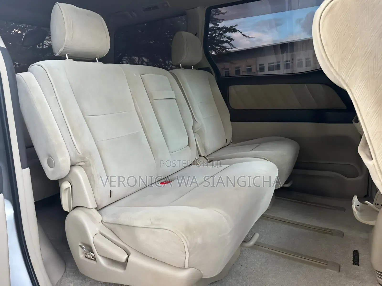 Toyota Alphard 2006 Silver