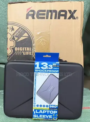 Re-Max Hard Shell Bag