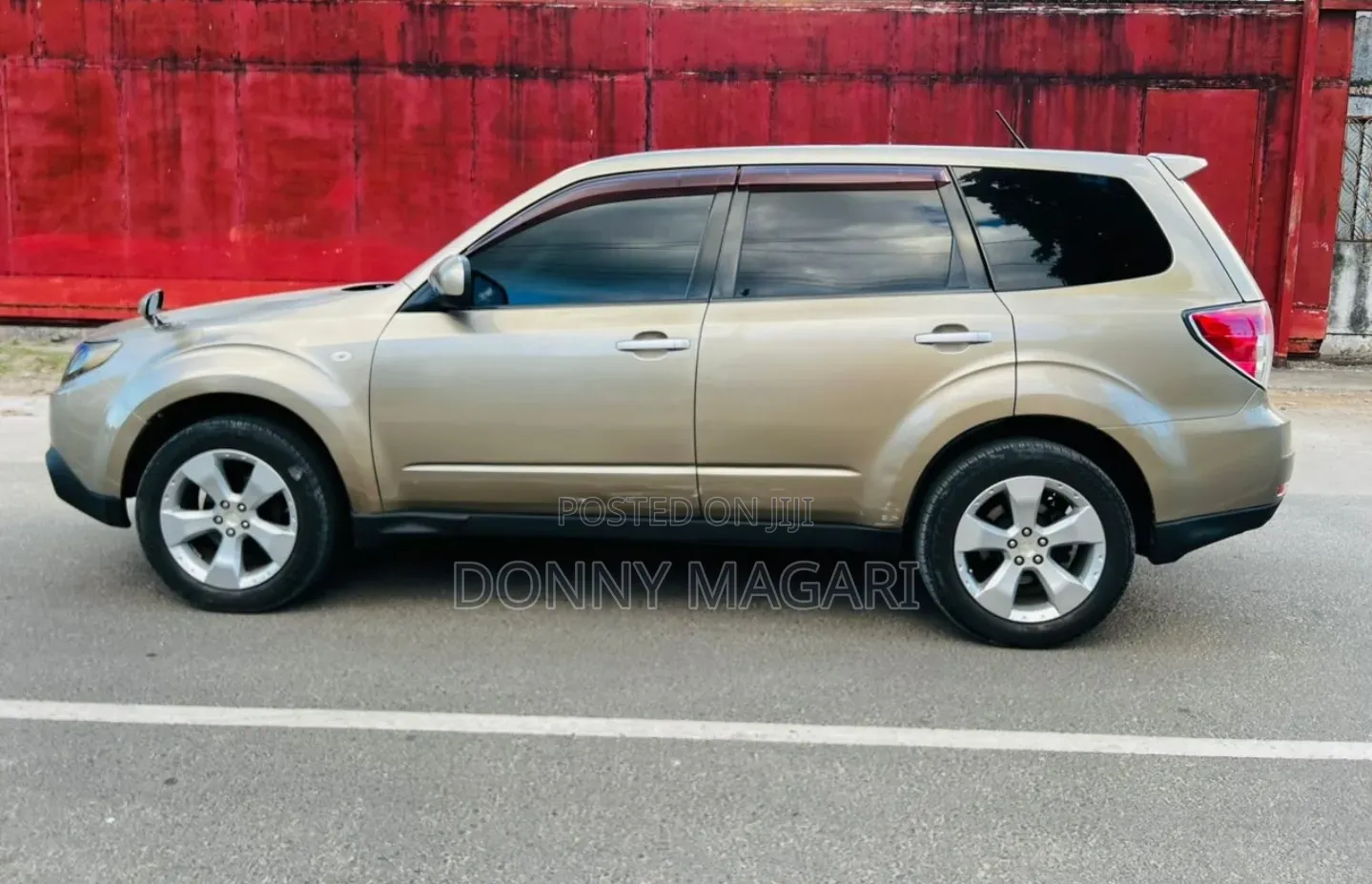 Subaru Forester 2009 Gold