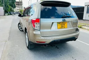 Subaru Forester 2009 Gold