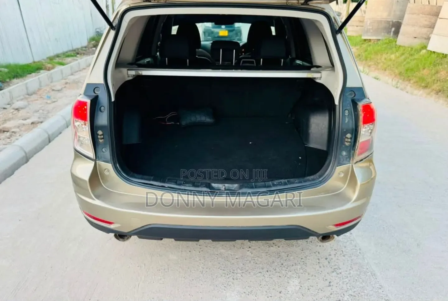 Subaru Forester 2009 Gold