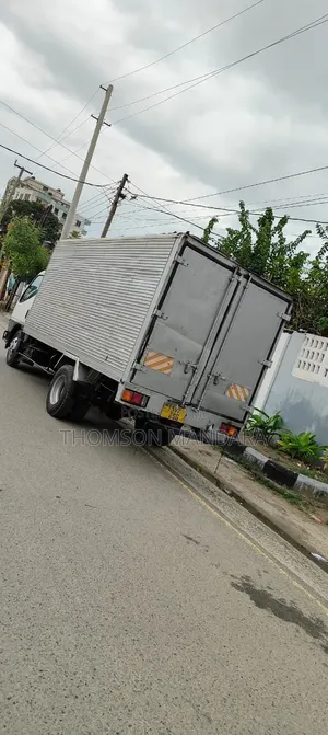 Mitsubishi Canter Box