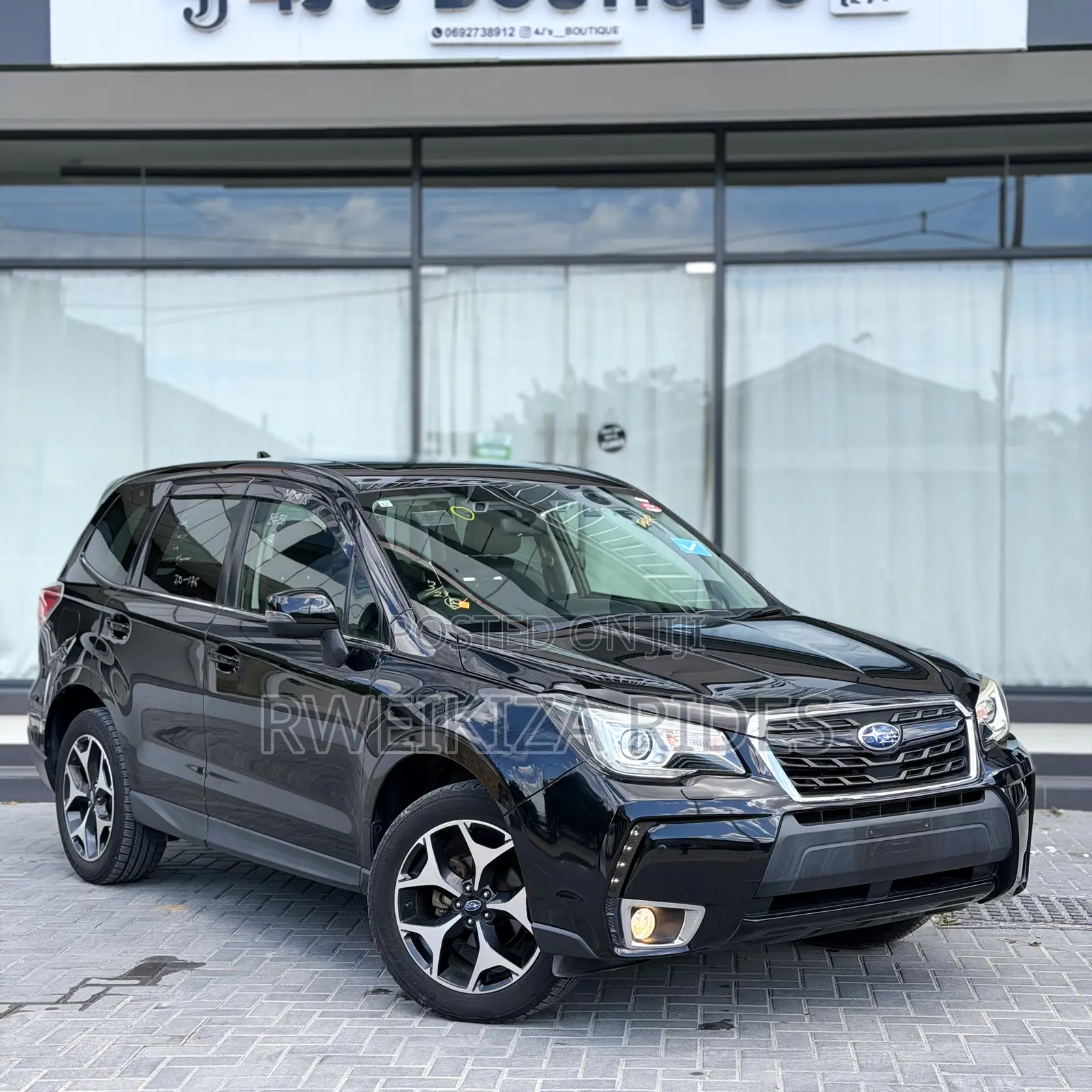 Subaru Forester 2015 Black