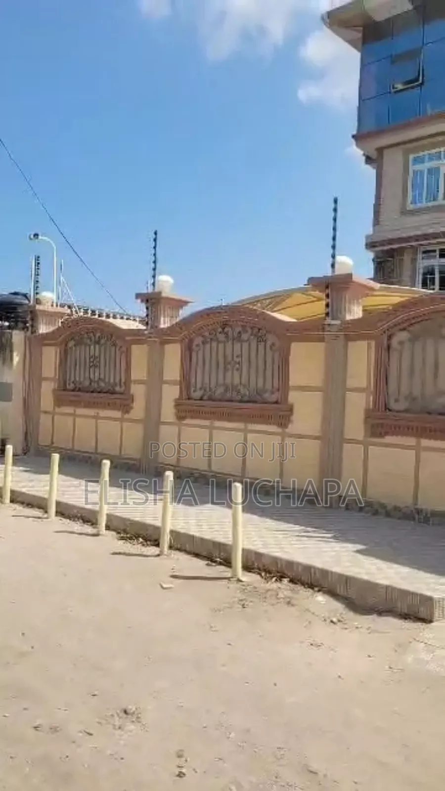 9bdrm Mansion in Nyotatano Street, Kinondoni for sale