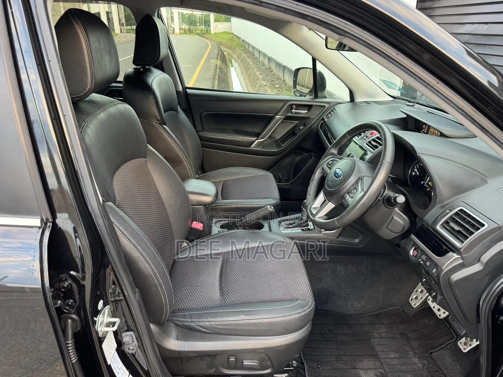 Subaru Forester 2015 Black