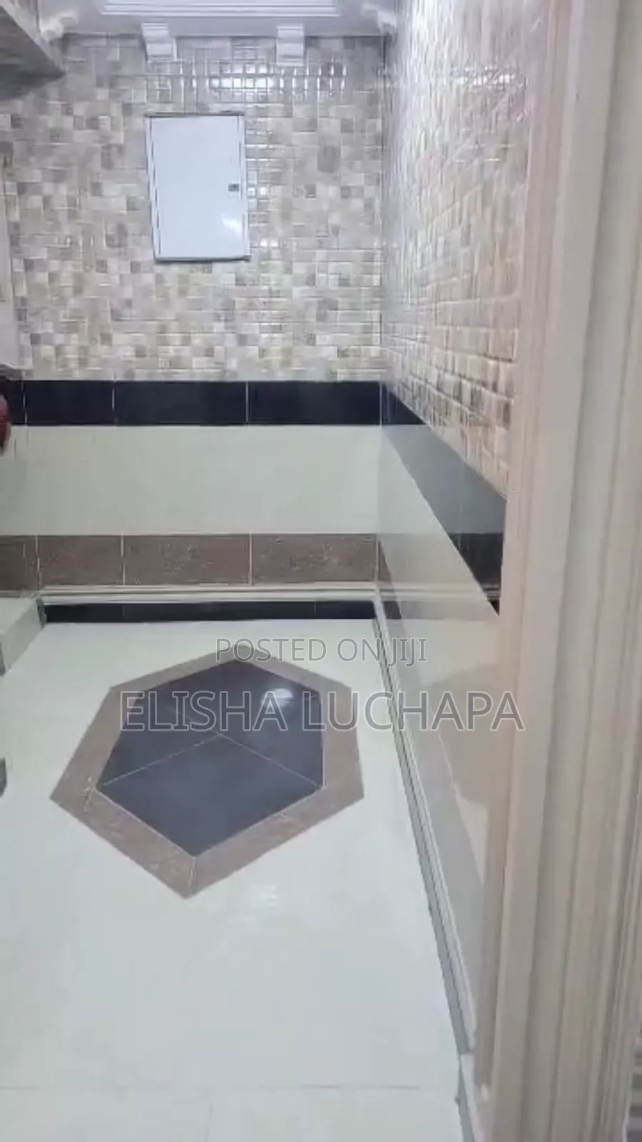 9bdrm Mansion in Nyotatano Street, Kinondoni for sale