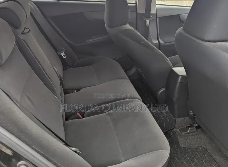 Toyota Corolla Fielder 2010 Black