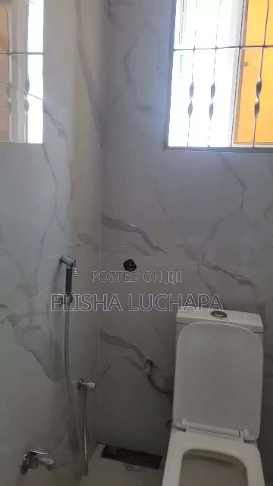 9bdrm Mansion in Nyotatano Street, Kinondoni for sale