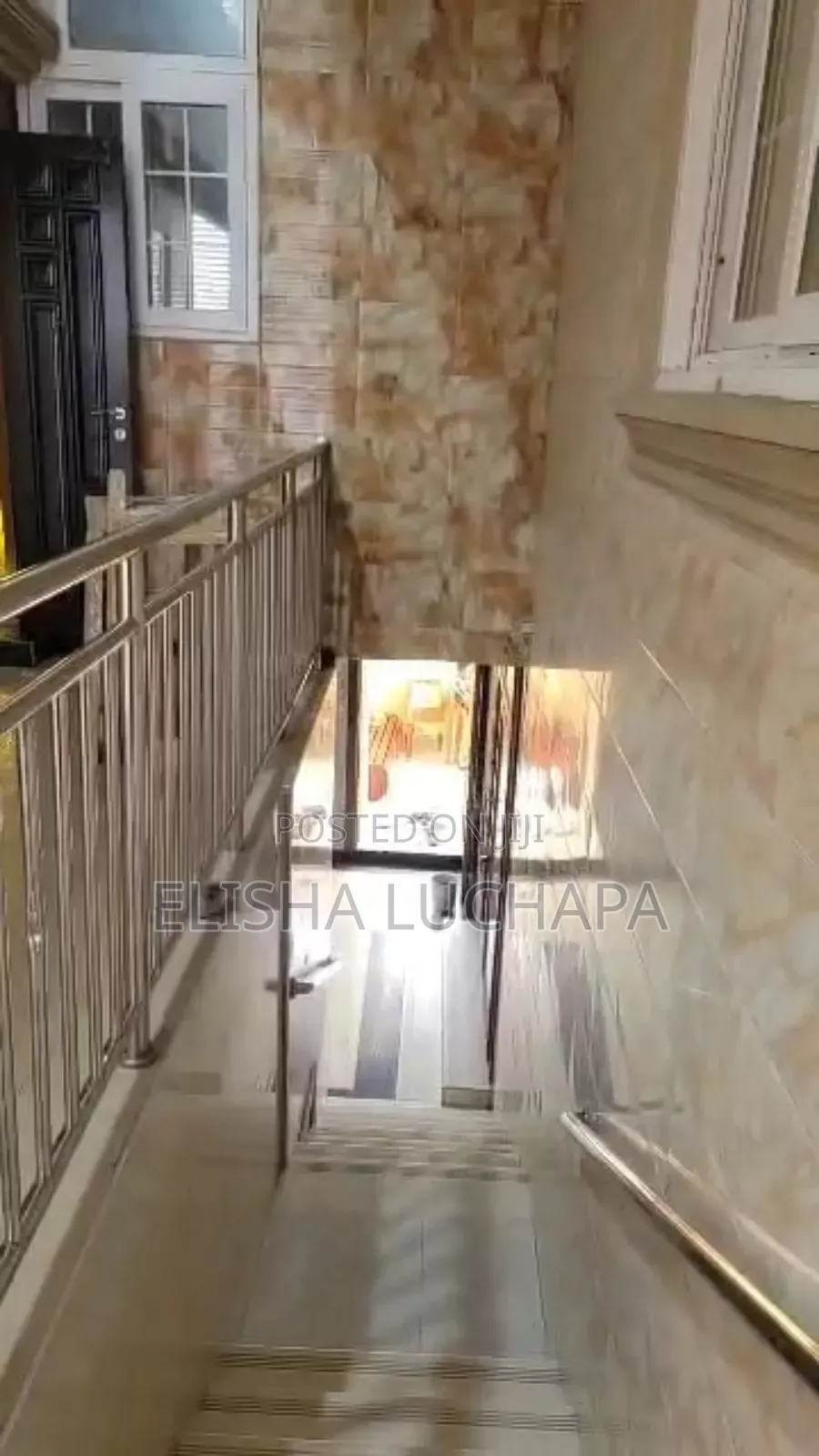 9bdrm Mansion in Nyotatano Street, Kinondoni for sale