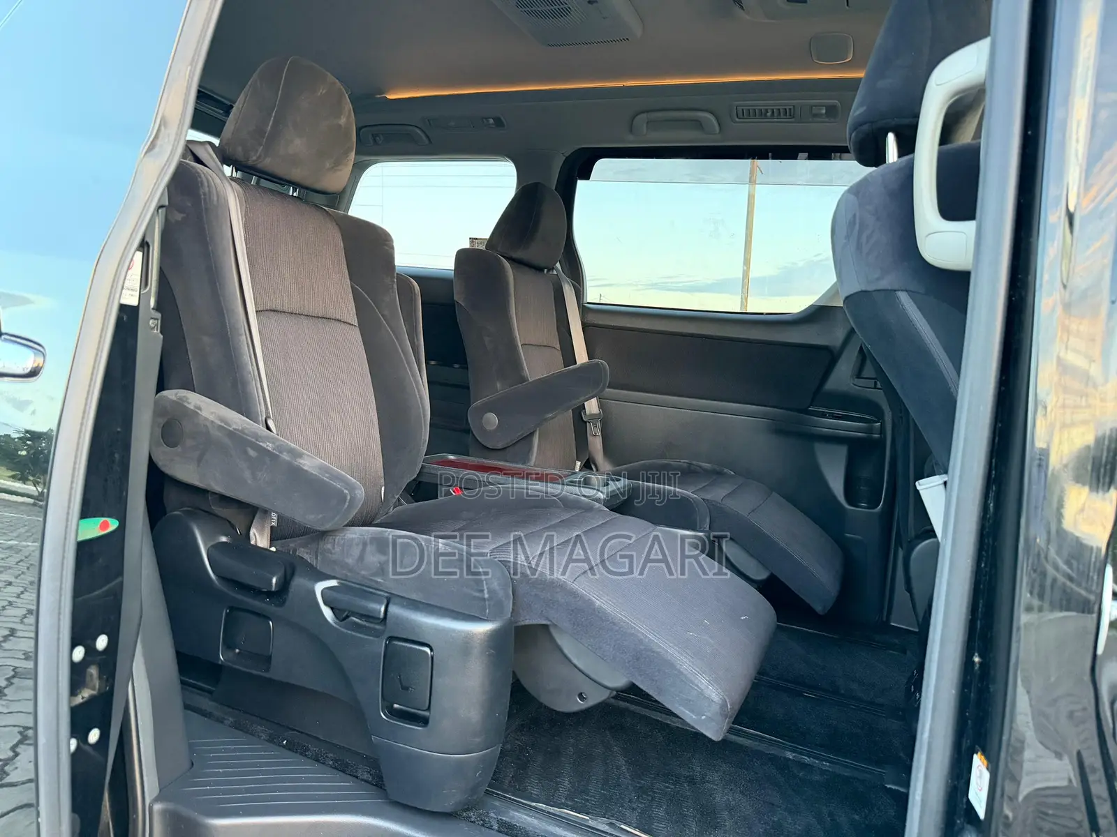 Toyota Alphard 2009 Black