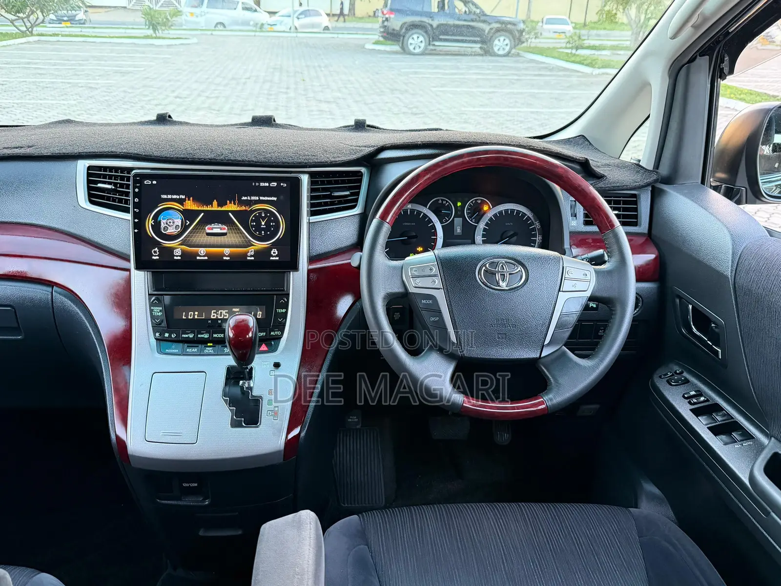 Toyota Alphard 2009 Black