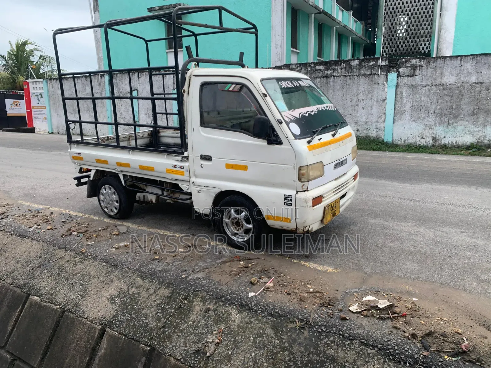 Suzuki Carry 4wd Gari Kali Sana Imekamilika Kila Idara Amini Hitojutia