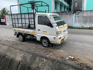 Suzuki Carry 4wd Gari Kali Sana Imekamilika Kila Idara Amini Hitojutia