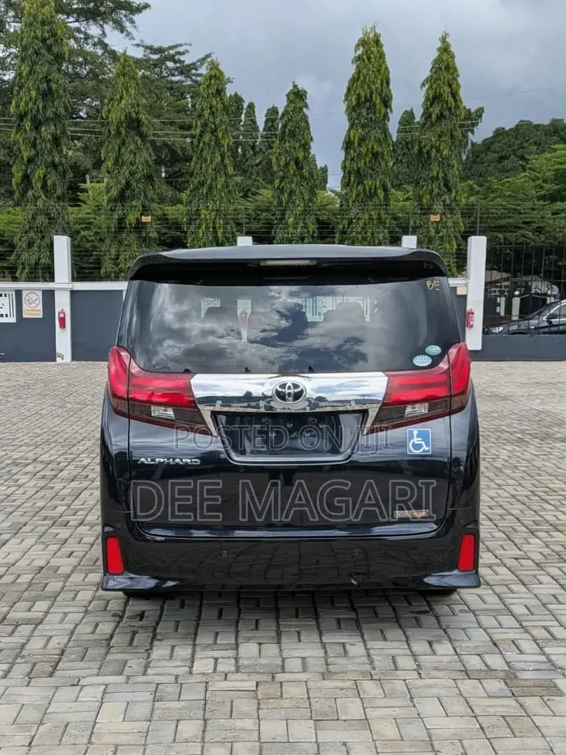 Toyota Alphard 2015 Black