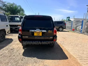 Toyota Hilux Surf 2008 Black
