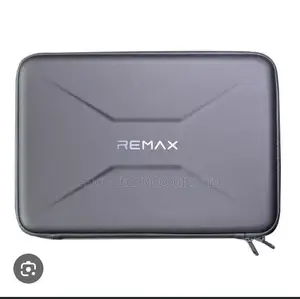 Re-Max Hard Shell Bag 17"