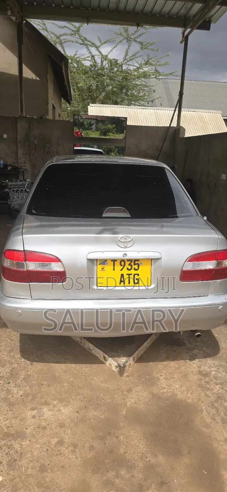 Toyota Corolla 1998 Silver