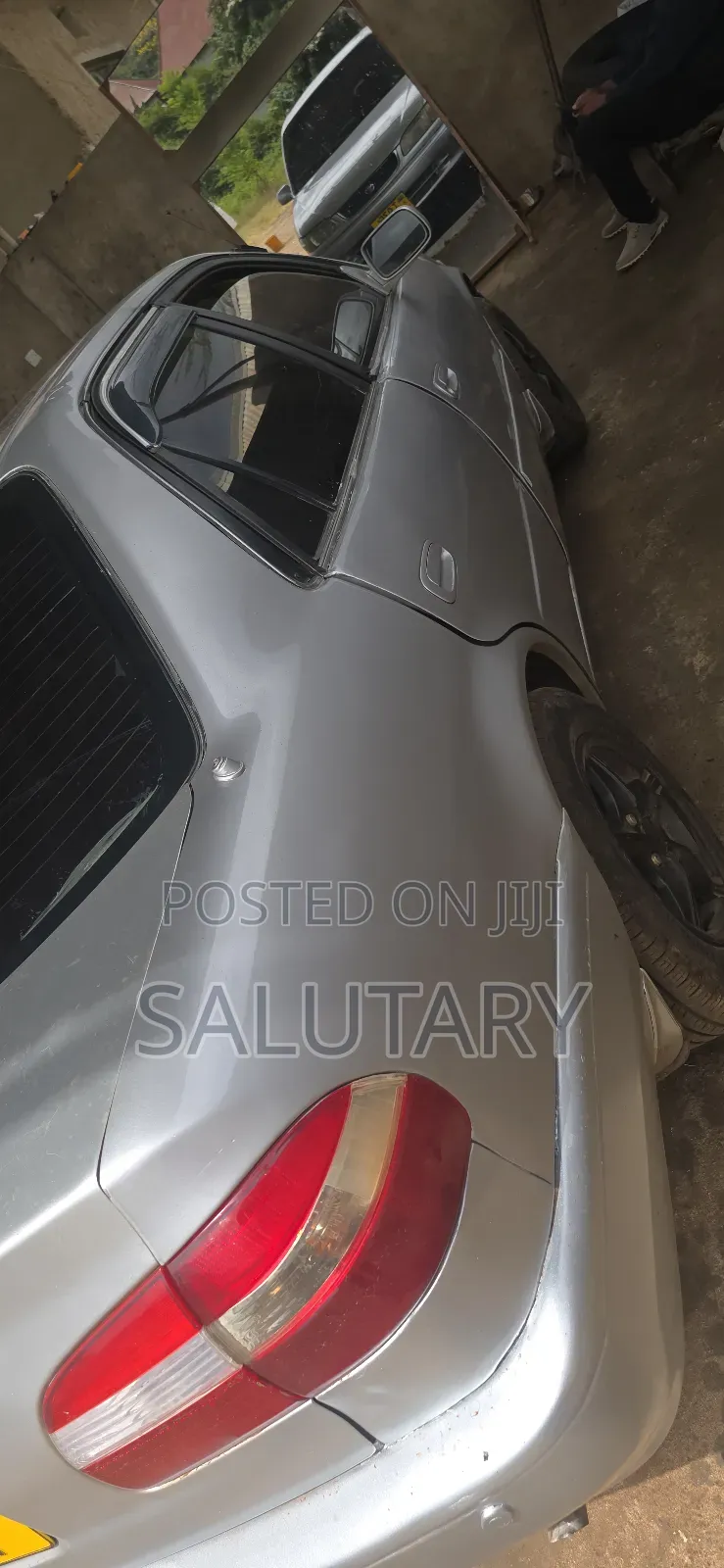 Toyota Corolla 1998 Silver