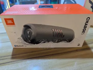JBL Charge 5