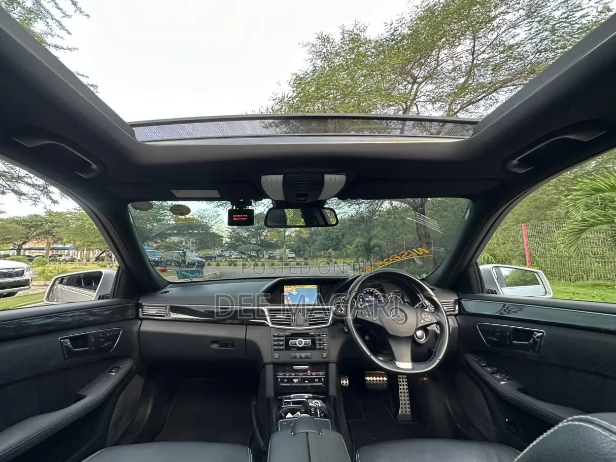Mercedes-Benz E250 2011 Silver
