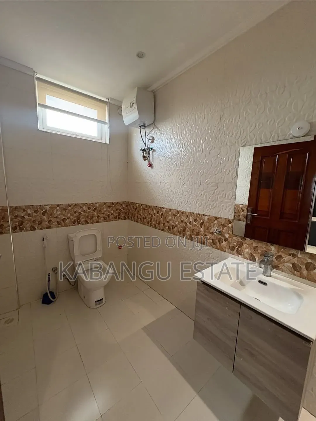 Furnished 3bdrm Penthouse in Mikocheni for rent
