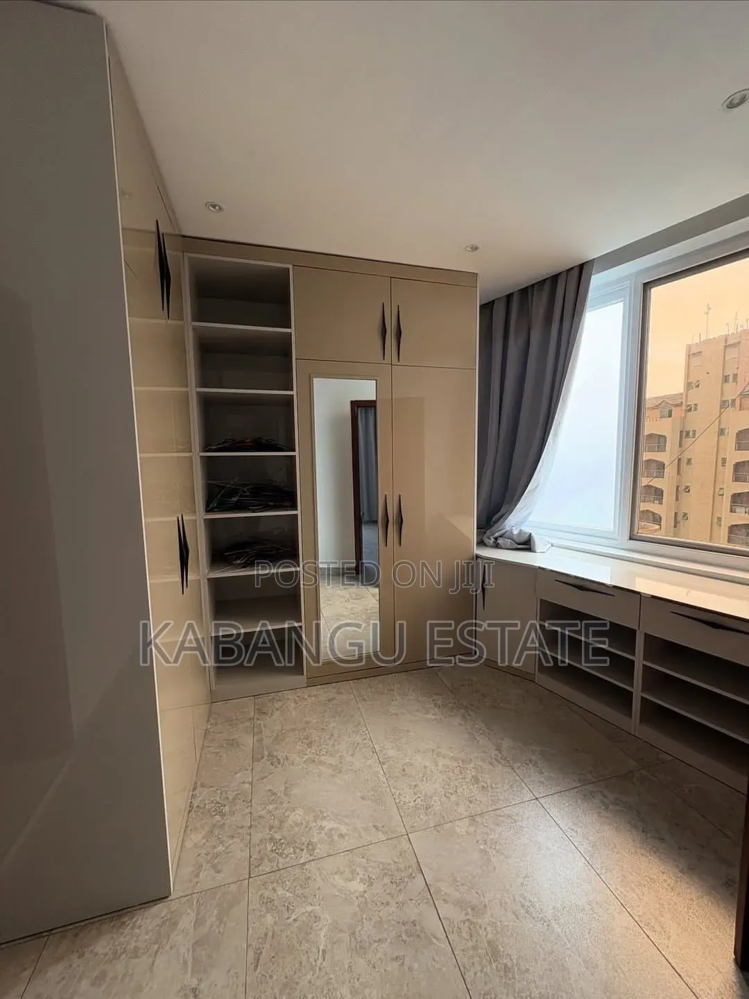 Furnished 3bdrm Penthouse in Mikocheni for rent
