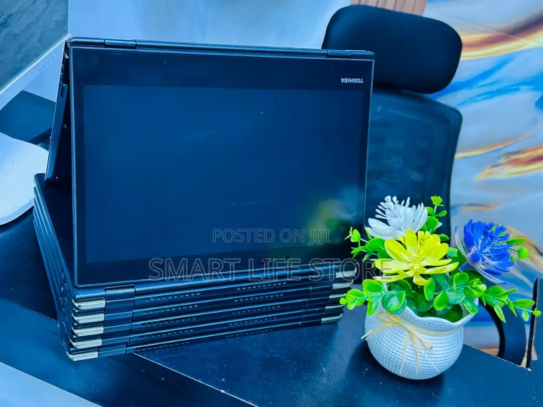 New Laptop Toshiba Dynabook t552 4GB Intel Core i5 SSD 128GB