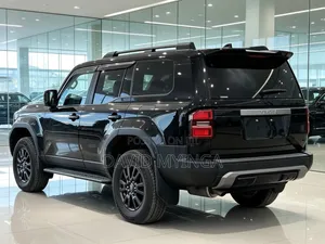New Toyota Land Cruiser 2025 Black