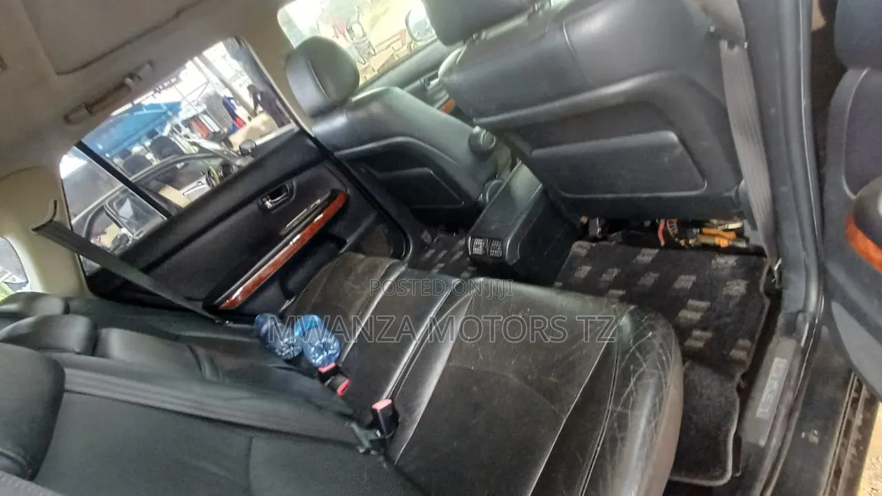 Toyota Harrier 2005 Black