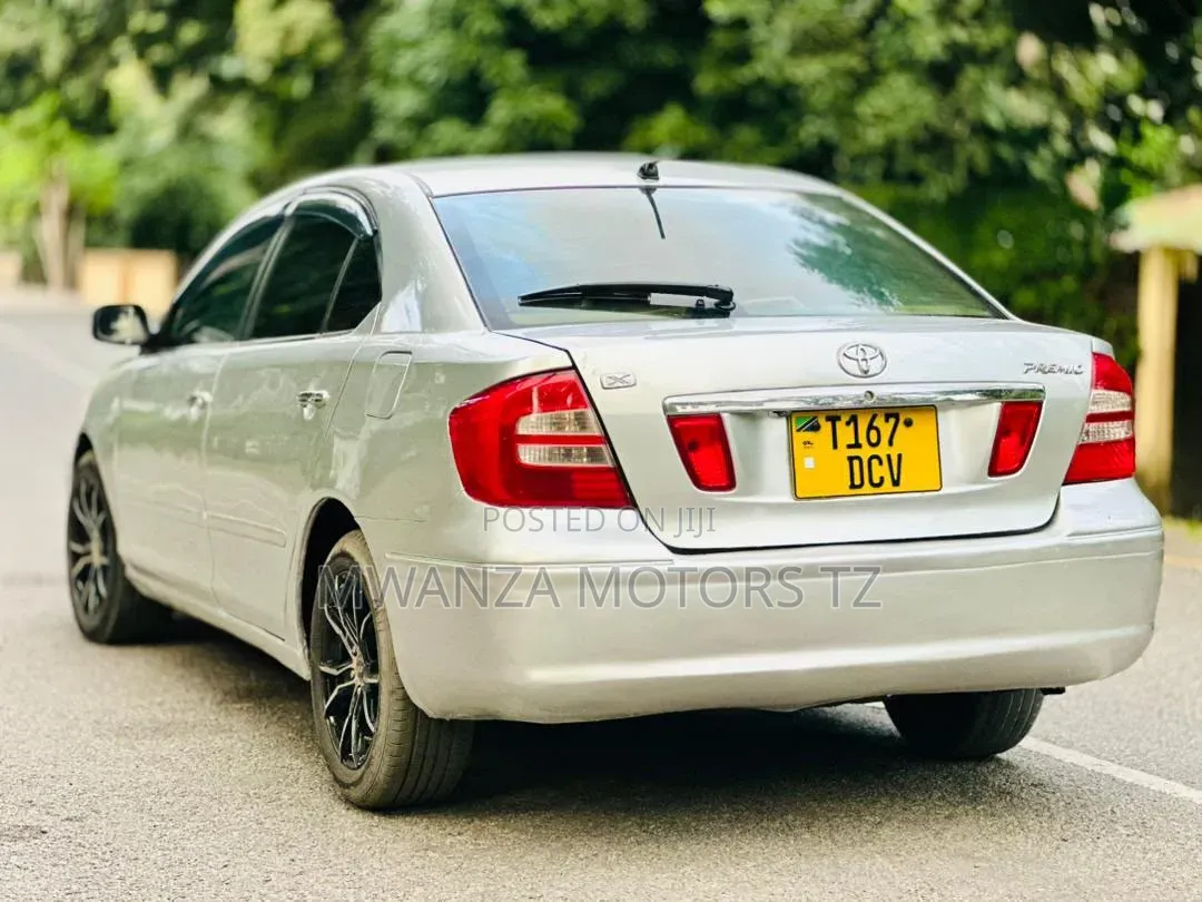 Toyota Premio 2004 Silver