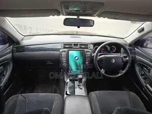 Toyota Crown 2006 Black