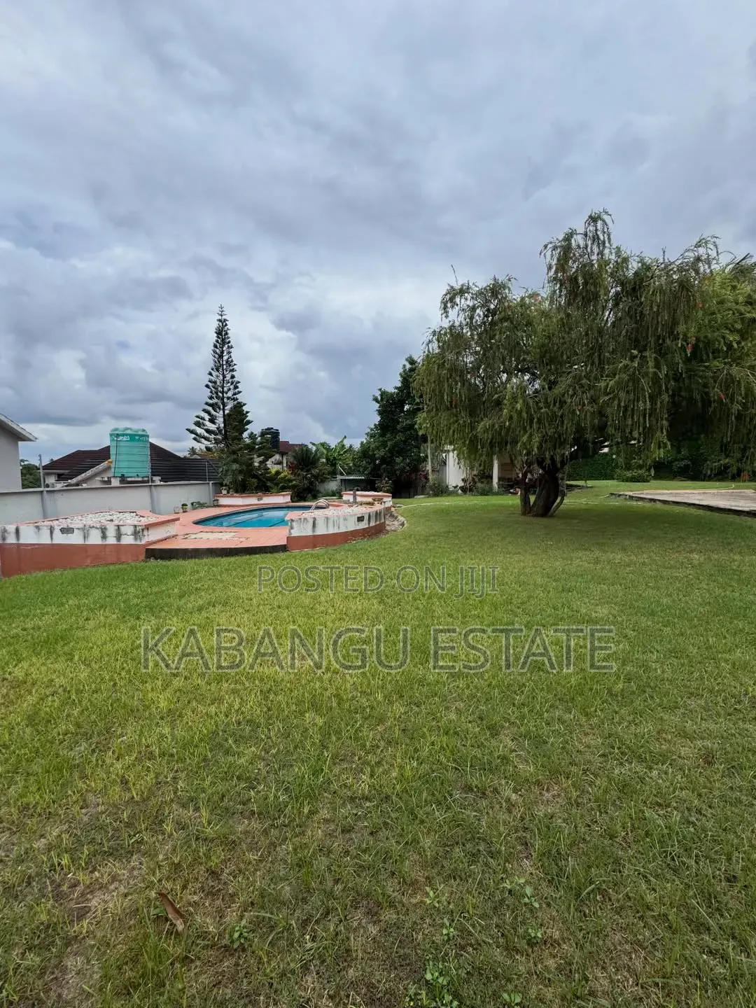 5bdrm House in Salasala, Mbezi Beach for sale