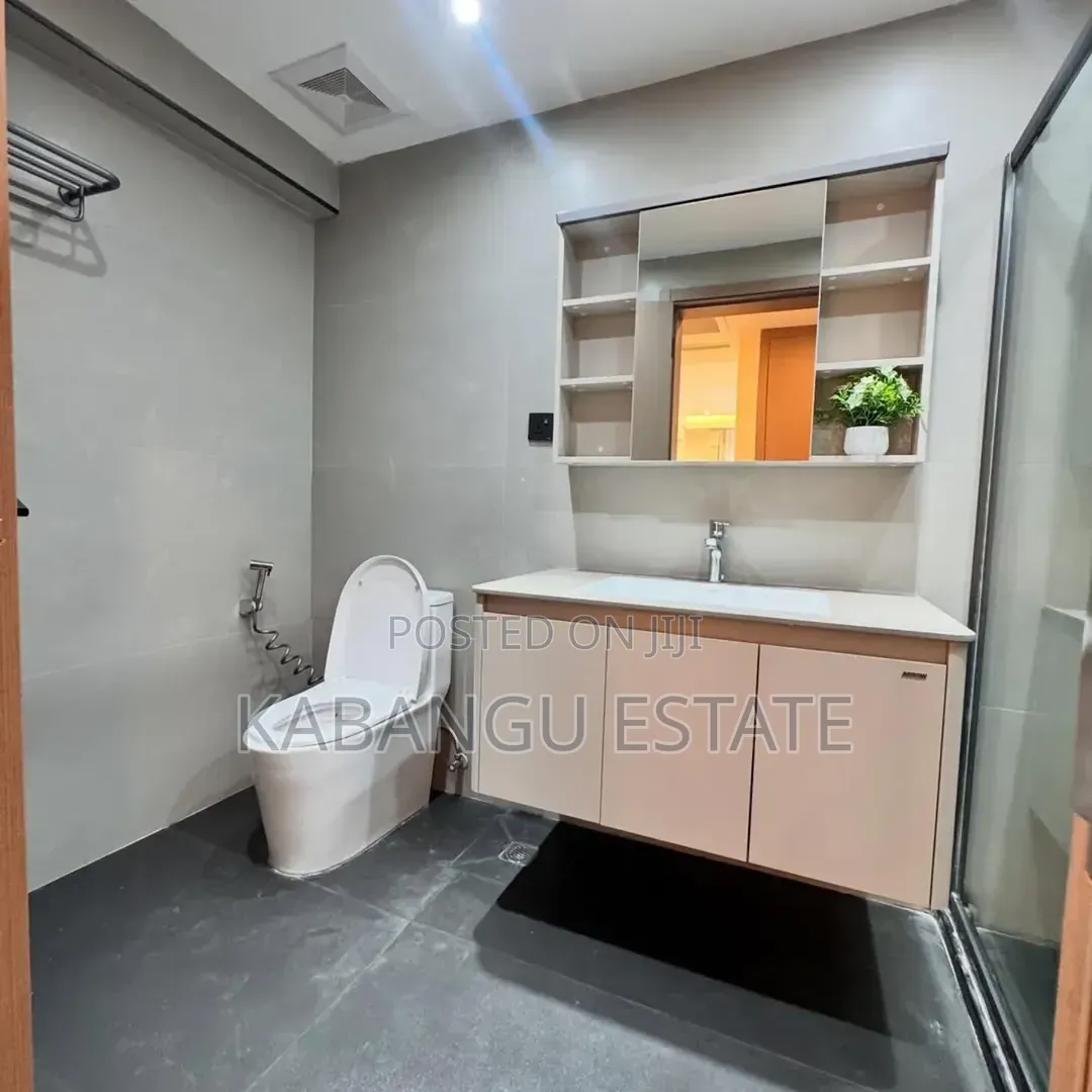 Furnished 1bdrm Duplex in Oysterbay for rent